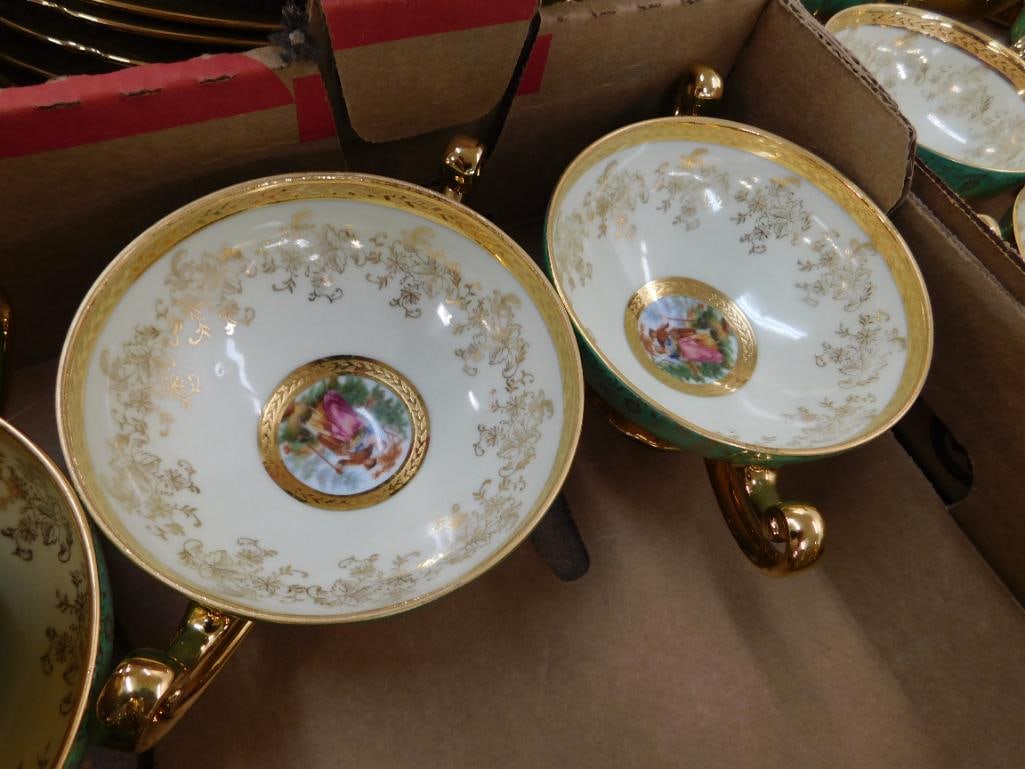 94 Piece Victoria Czechoslovakia China Set - 24K Gold Highlighted - 10