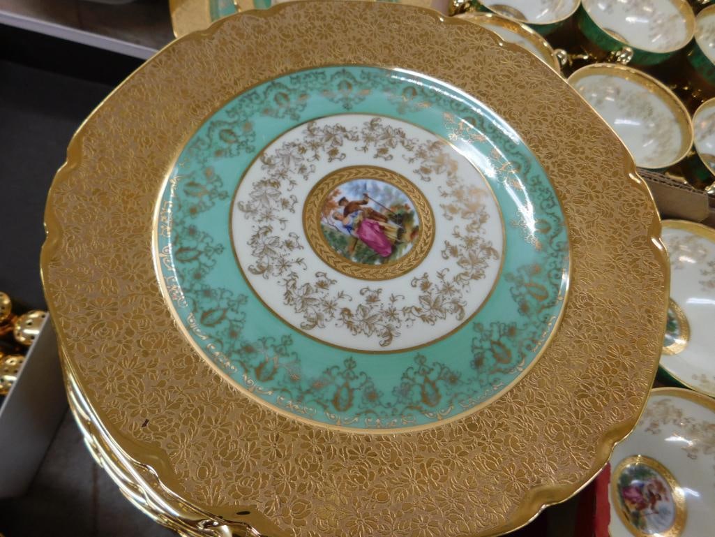 94 Piece Victoria Czechoslovakia China Set - 24K Gold Highlighted - 6