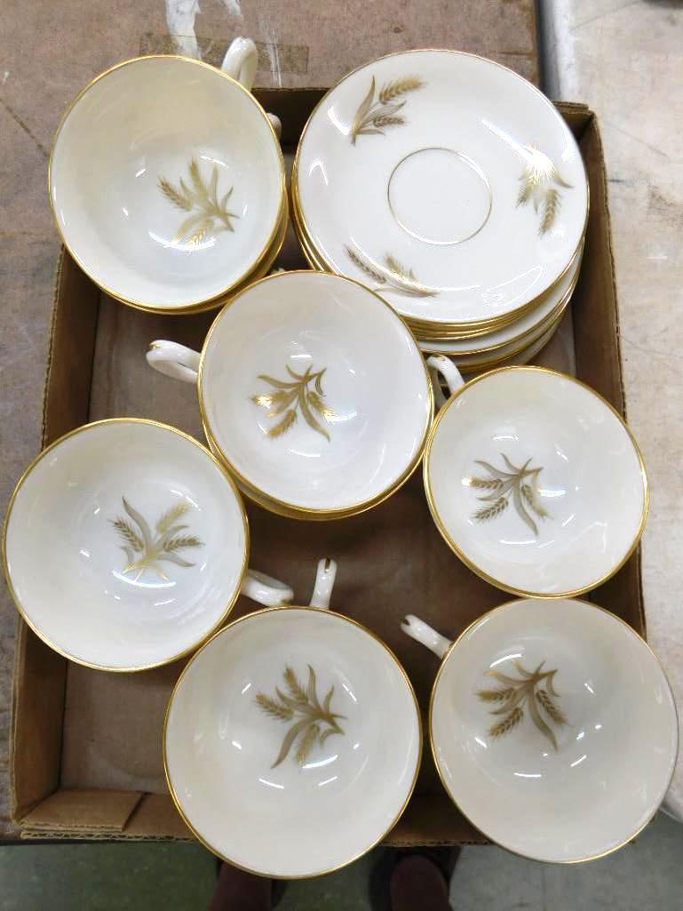 16 Piece Lenox Harvest Pattern Cups and Saucers - Service For 8: See Photos For Condition and Details