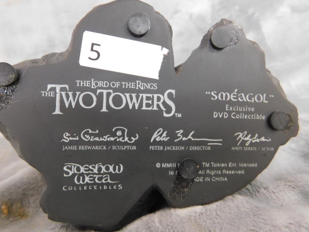 "The Lord of the Rings - Two Towers" - "Smeagol" Resin Figure - 7" x 5" x 4" - 10