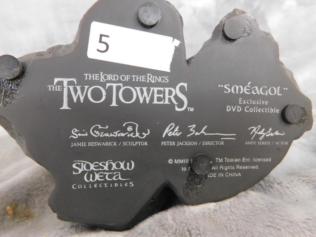 "The Lord of the Rings - Two Towers" - "Smeagol" Resin Figure - 7" x 5" x 4" - 8