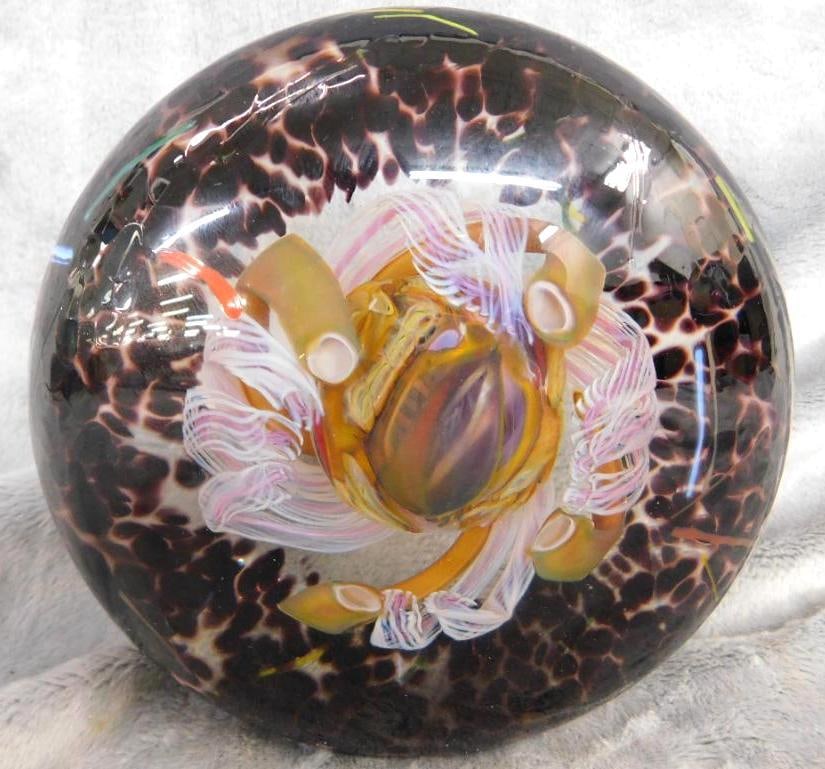 1995 Rick Beck Magnum Paperweight - Signed - 5.5" x 5.5" x 2.5": See Photos For Condition and Details