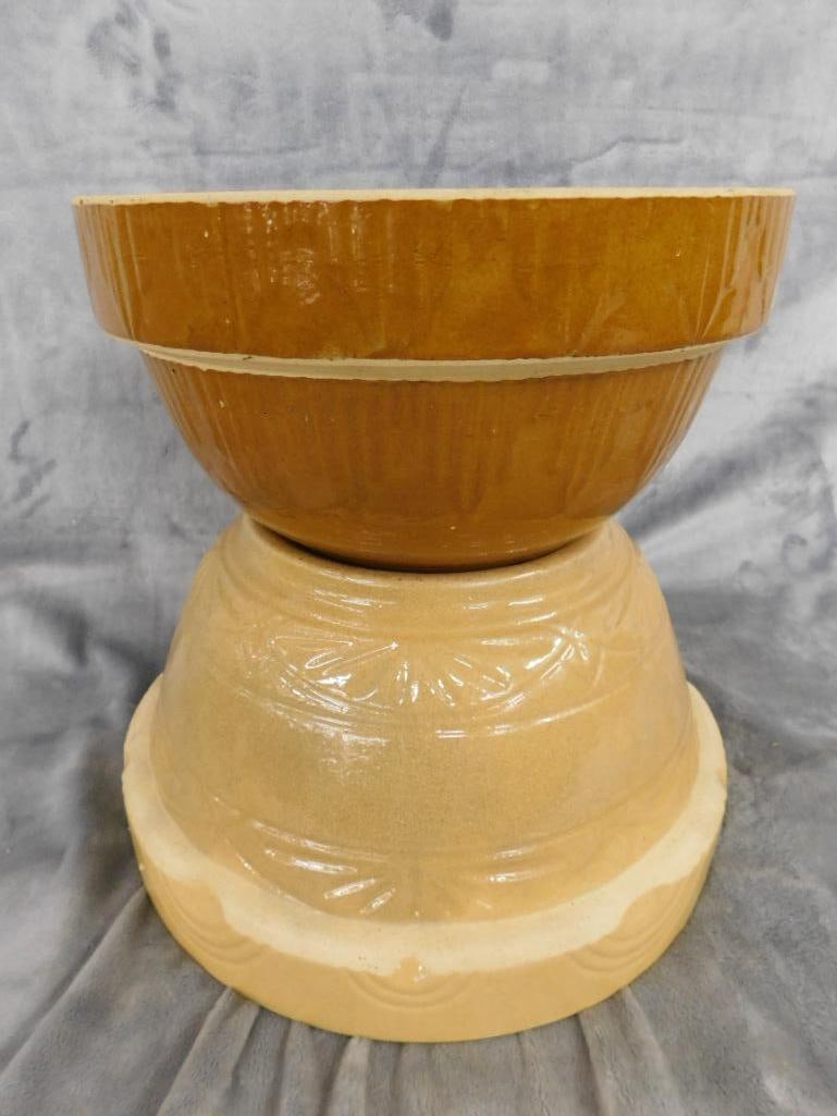 Pair of Vintage Pottery Mixing Bowls - USA - Unsigned - 6.5" x 12" - 5" x 10.25" - 8
