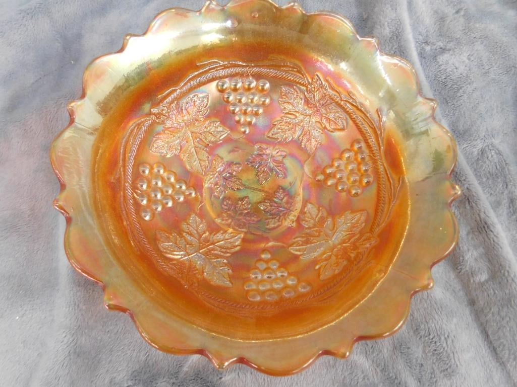 Carnival Glass Bowl - Grape Theme - 2.25" x 6.5" - 7