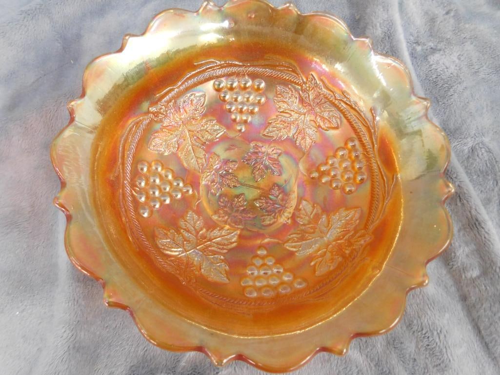 Carnival Glass Bowl - Grape Theme - 2.25" x 6.5" - 8