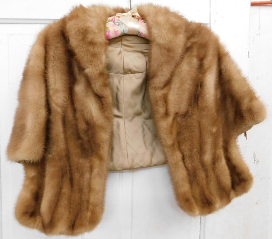 Real Fur - Vintage Mink Stole - No Makers Name - Good Shape: See Photos For Condition and Details