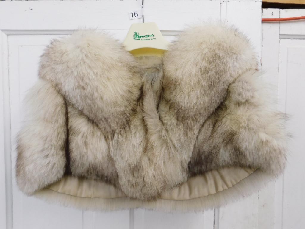 Real Fur - Vintage Fox Stole - Kreegers - New Orleans - Good Shape - 10