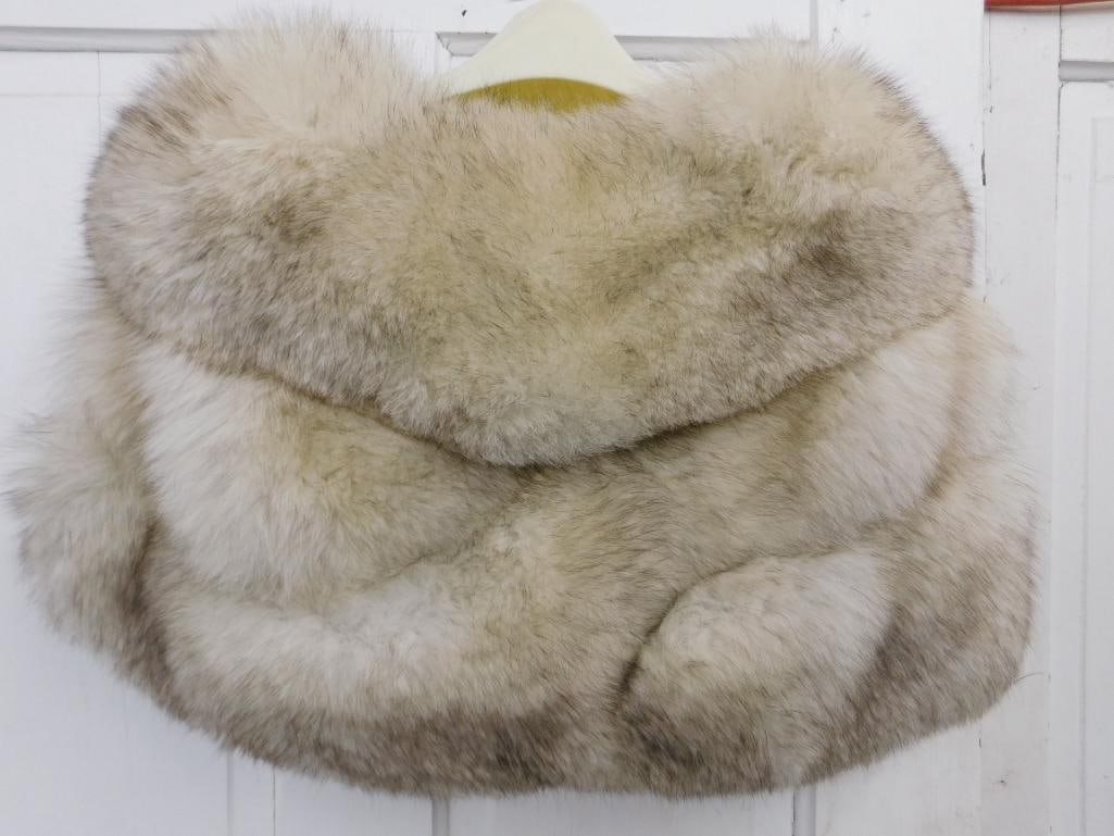Real Fur - Vintage Fox Stole - Kreegers - New Orleans - Good Shape - 7