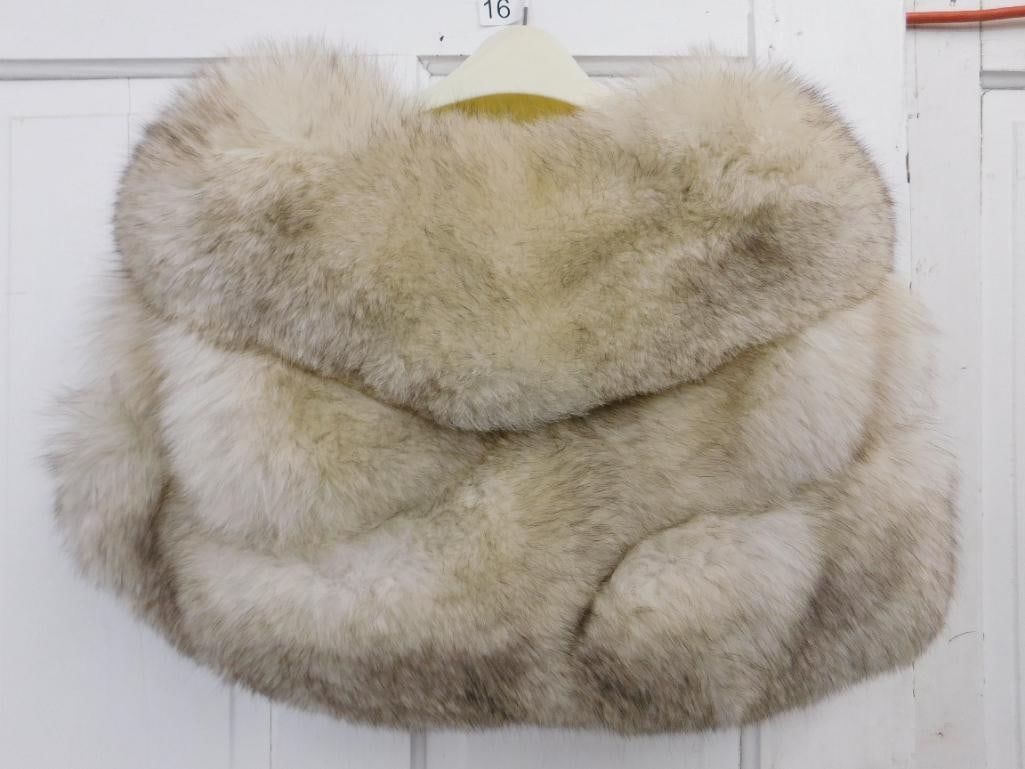 Real Fur - Vintage Fox Stole - Kreegers - New Orleans - Good Shape - 9