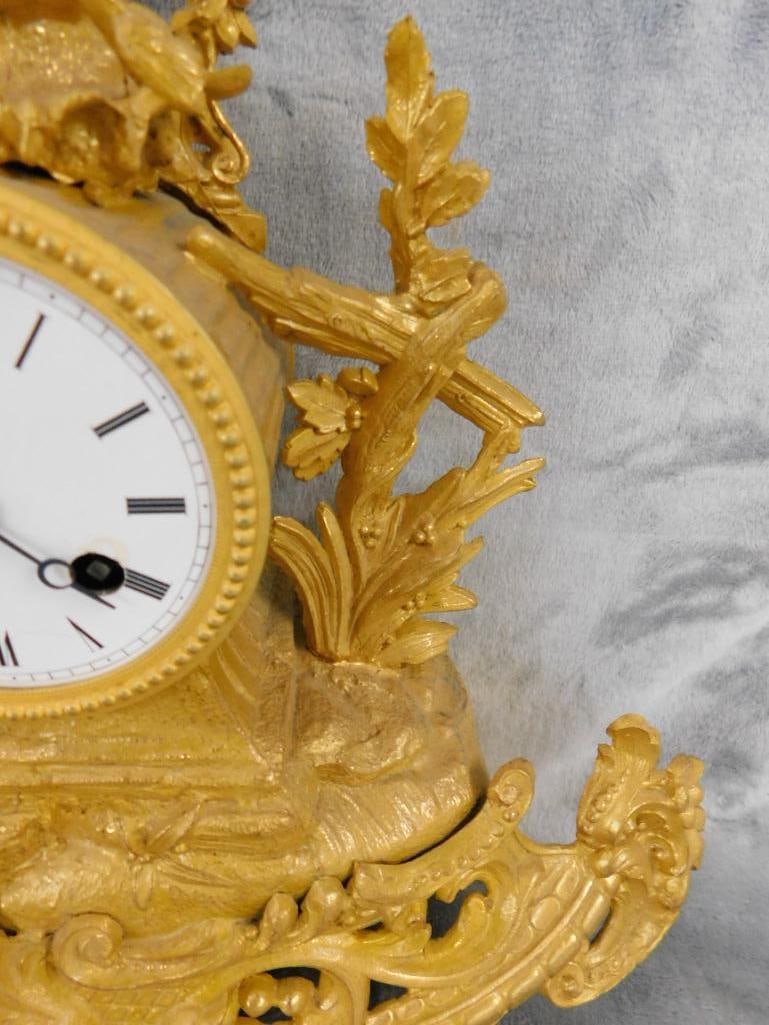 Vintage White Metal Mantle Clock with Key and Pendulum - 13.5" x 15" x 4" - 5