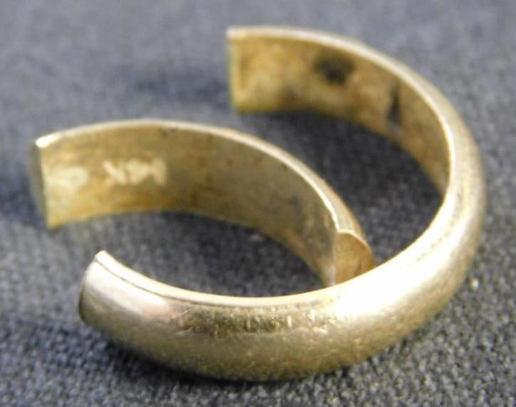 14K Yellow Gold - Cut Ring - Scrap - 5.1 Grams: See Photos For Condition and Details