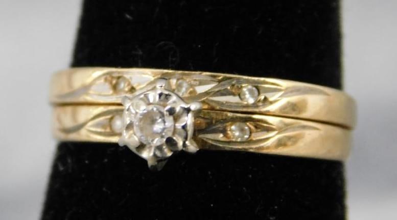 10K Yellow Gold - Ring - Diamond - Size 7 - 2.7 Grams TW: See Photos For Condition and Details