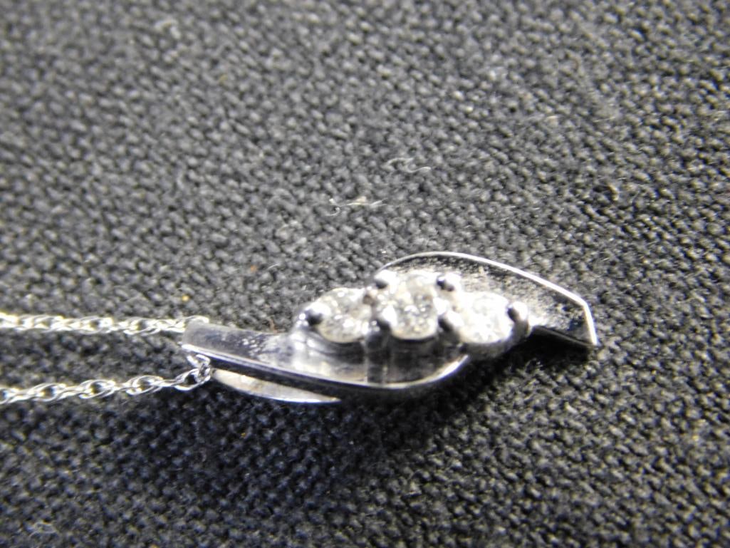 10K White Gold - 18" Pendant Necklace - Clear Stones - 1.42 Grams TW - 2
