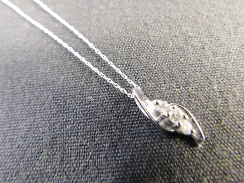 10K White Gold - 18" Pendant Necklace - Clear Stones - 1.42 Grams TW - 7
