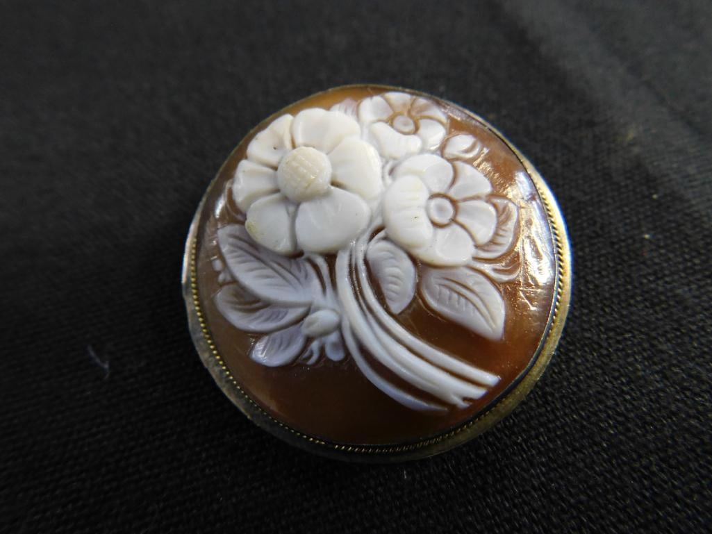 Sterling Silver - Cameo Brooch - Cameo Pendant / Brooch - 23.1 Grams TW - 8