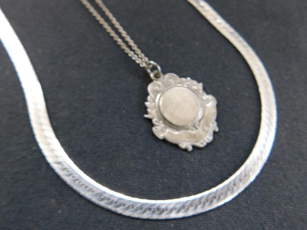 Sterling Silver - 2 Necklaces - 17.5" and 20" - 28.9 Grams - 9