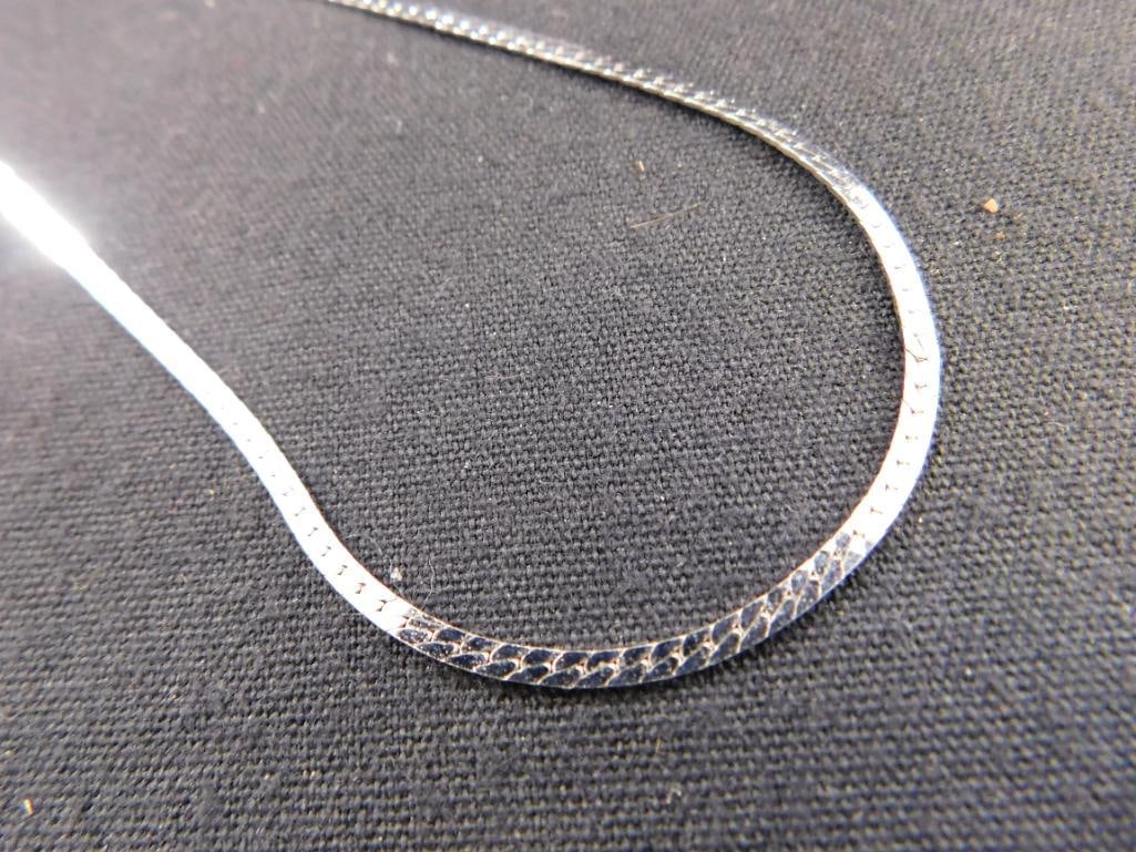 Sterling Silver - 23"mHerringbone Necklace - 6.01 Grams: See Photos For Condition and Details