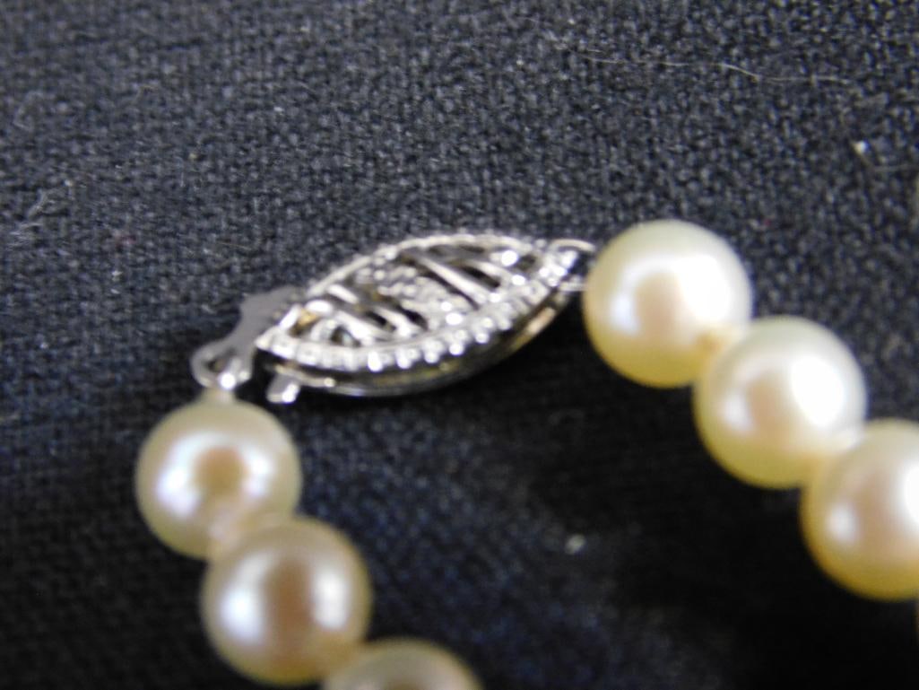 14K White Gold Clasp - Pearl Necklace - 14" - 4