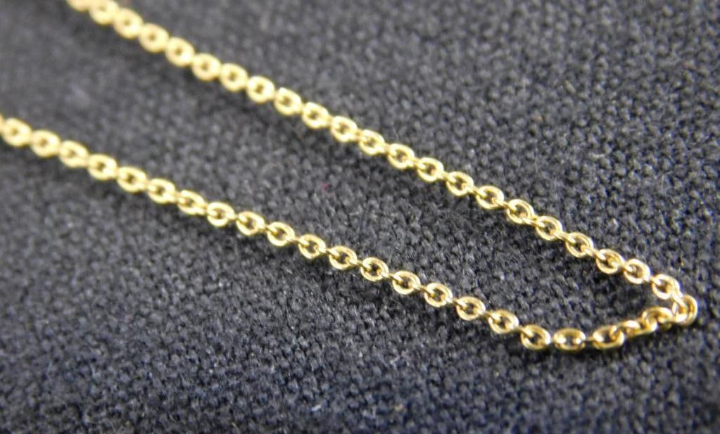 14K Yellow Gold - 16" Chain Necklace - 1.08 Grams: See Photos For Condition and Details