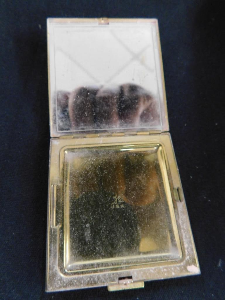 Tray Lot of 4 Vintage Compacts - 5