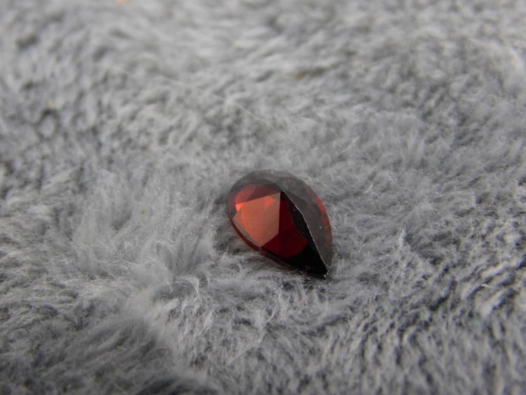 Loose Gem - Rhodolite Garnet - .97ct - COA - 2