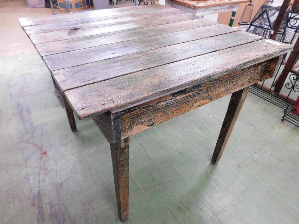 Rustic Square Plank Table - 31" x 39" x 36" - 7