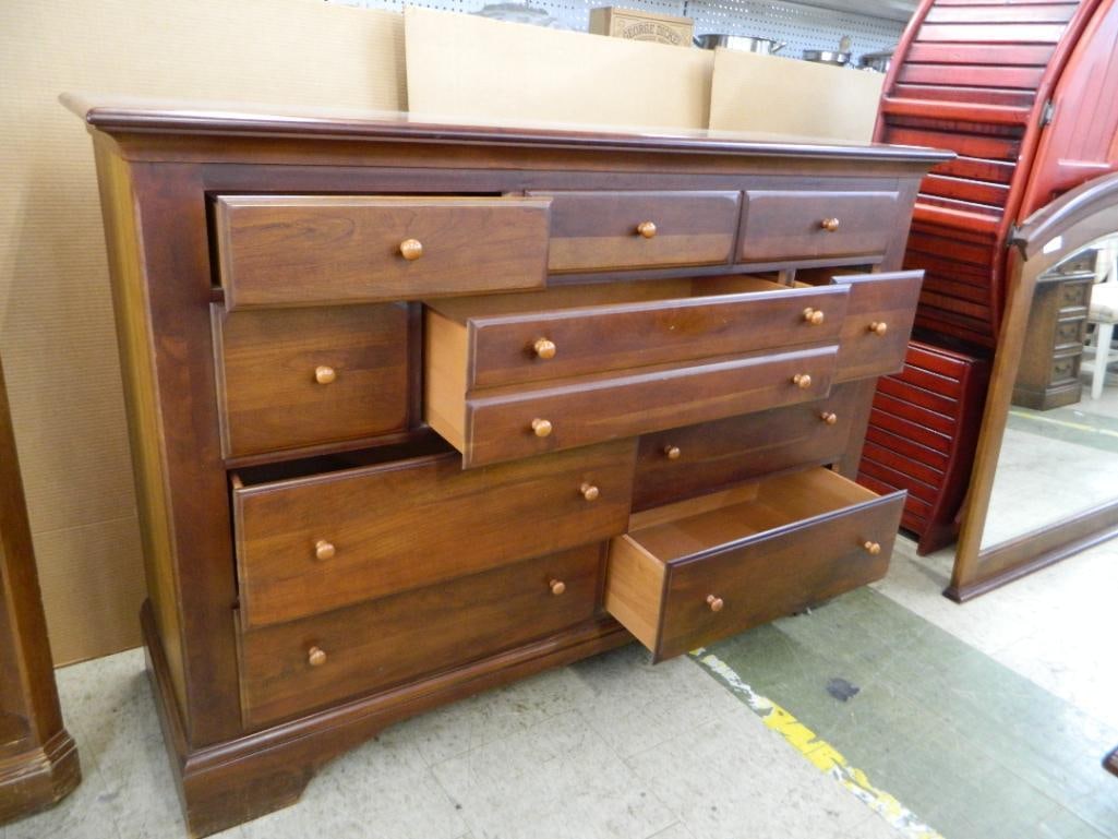 Sumter Furniture - 10 Drawer Dresser - 41" x 60" x 19" - 4