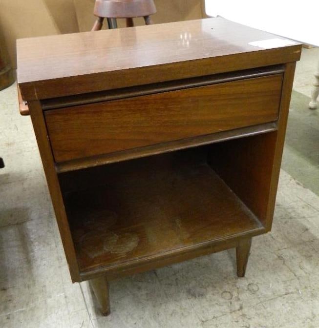 1 Drawer Night Stand - 24" x 20" x 14": See Photos For Condition and Details