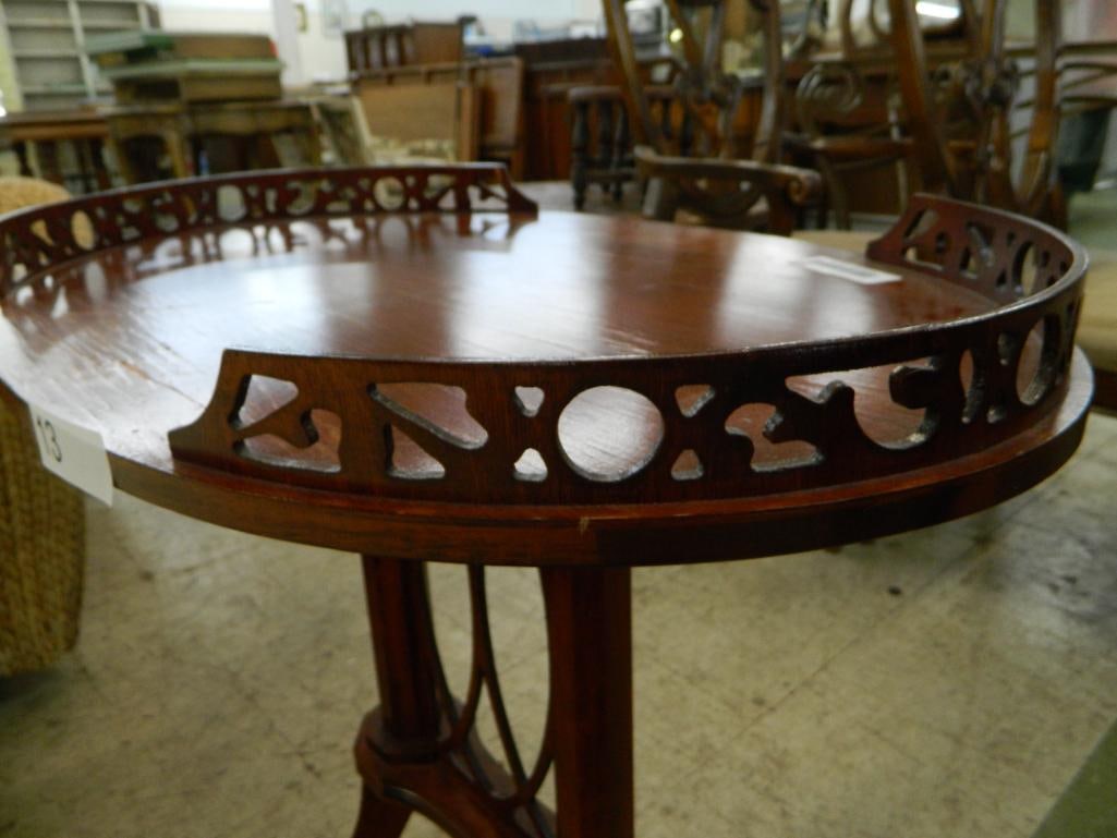 Oval Occasional Table with Gallery - 28.5" x 25" x 17.5" - 3
