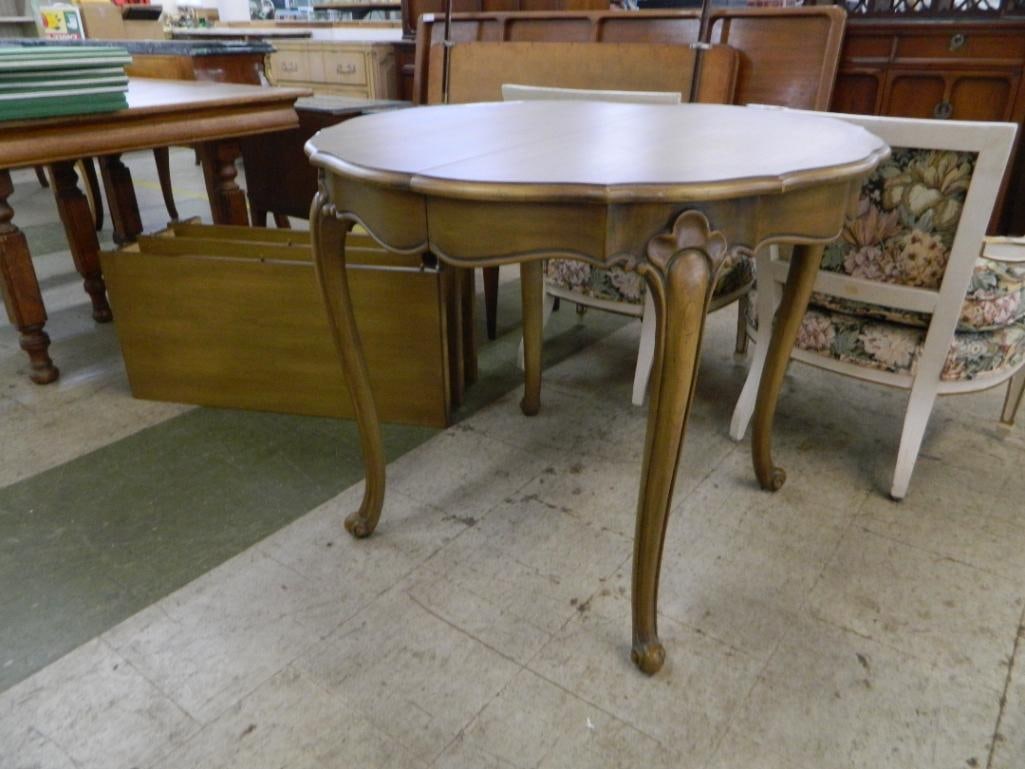 French Provincial Table with 3 Leaves and Pads - 30" x 36" - Each Leaf 16" - 2