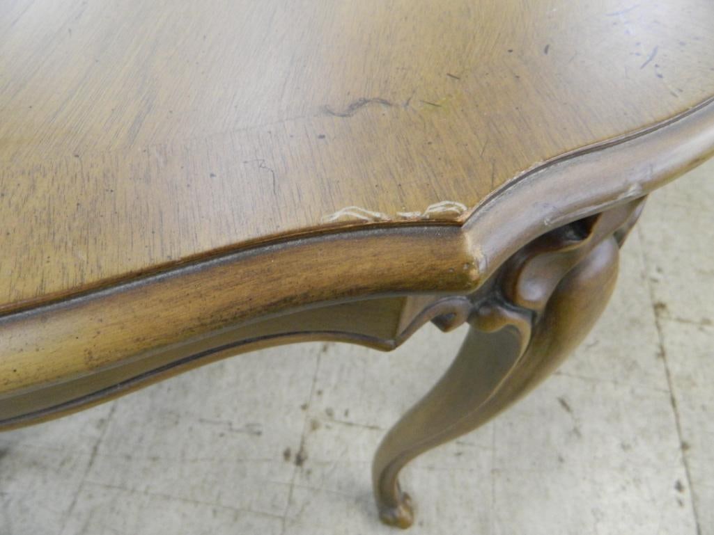 French Provincial Table with 3 Leaves and Pads - 30" x 36" - Each Leaf 16" - 4
