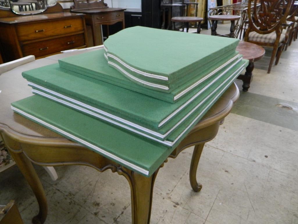 French Provincial Table with 3 Leaves and Pads - 30" x 36" - Each Leaf 16" - 6