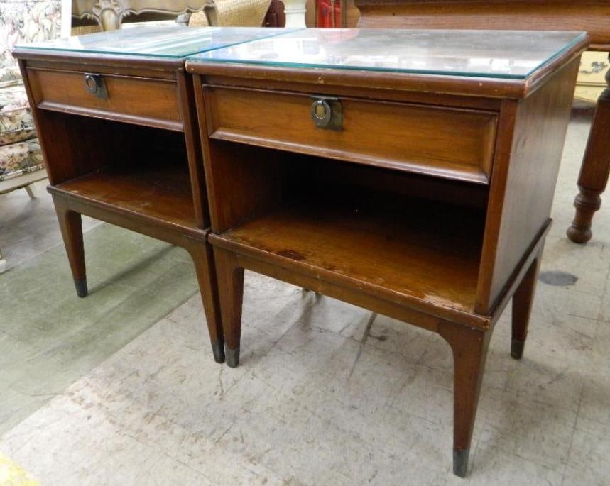 Pair of White Furniture Co. MCM Mid Century 1 Drawer Night Stands - Each 26" x 21" x 15": See Photos For Condition and Details