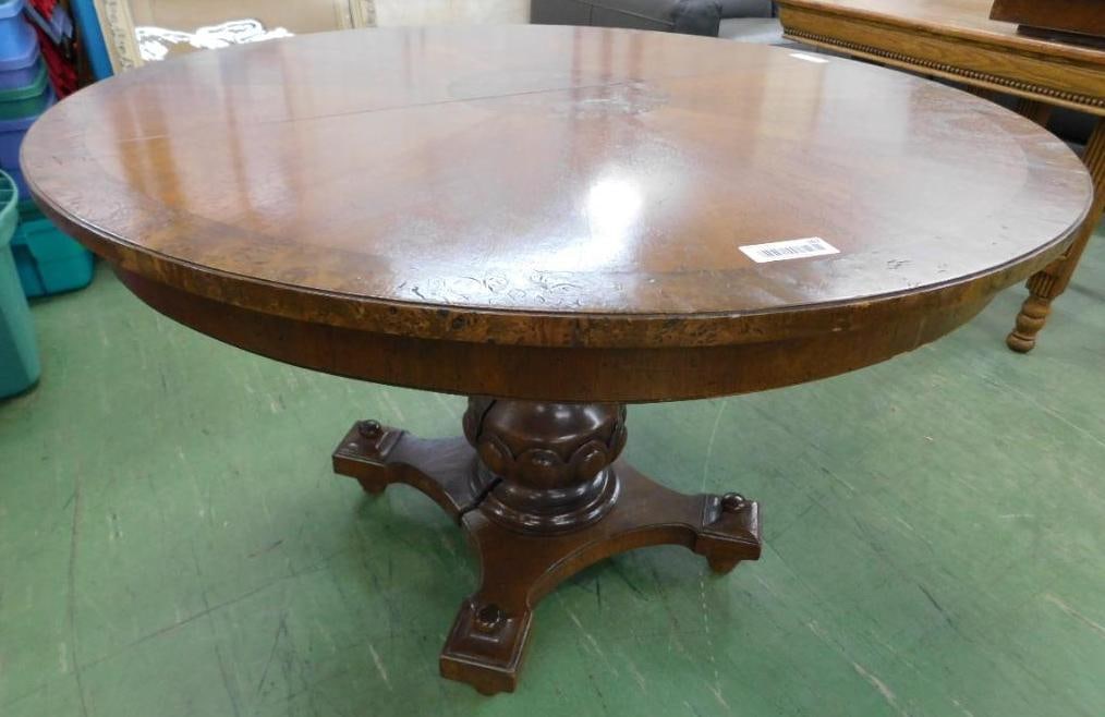 Round Pedestal Dining Table with 3 Leaves - 29" x 44" - Leaves 18" Each: See Photos For Condition and Details