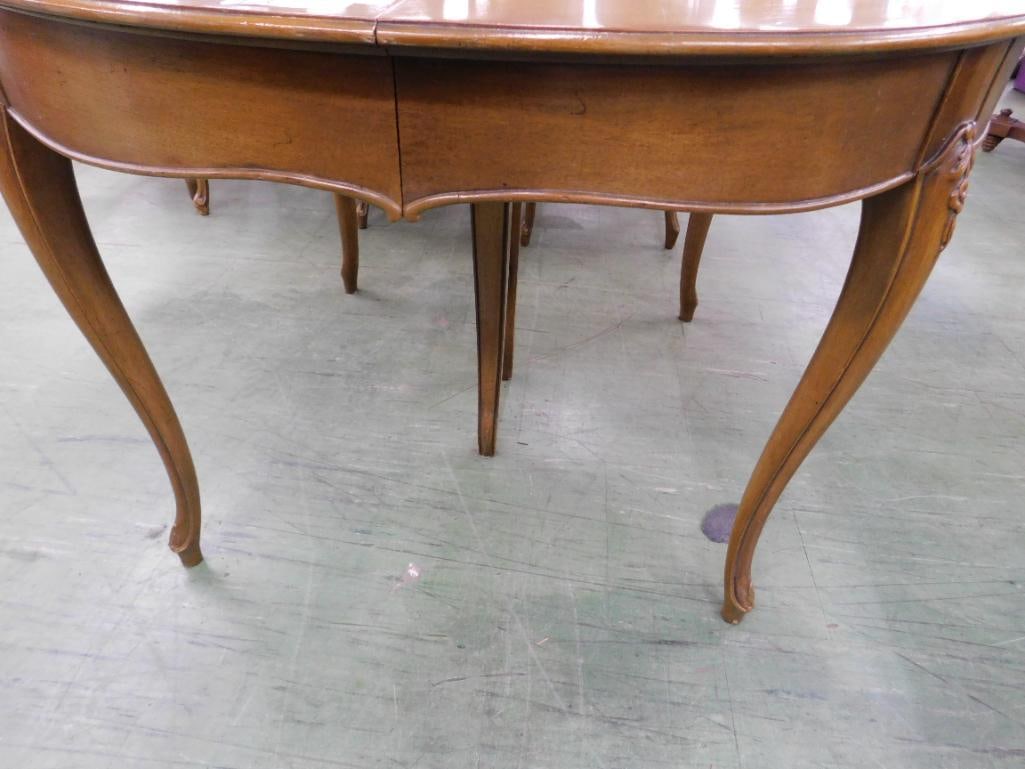 French Round Dining Table with 3 Leaves and Pads - 30" x 46" - Leaves 18" Each - 4