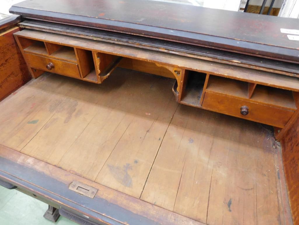 Davenport Desk with Tambour - 38" x 35" x 23" - 6