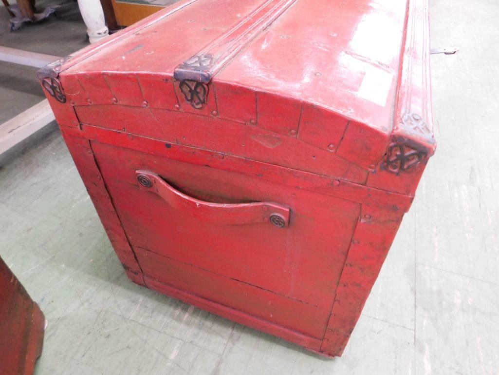 Metal Dome Top Trunk with "Duck" Lining - 19" x 30.5" x 16" - 3