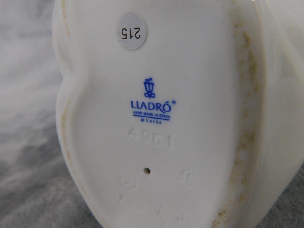 Lladro Figure - #04961 - "Angel Dreaming" - Original Box - 6" x 5" x 4.5" - 7