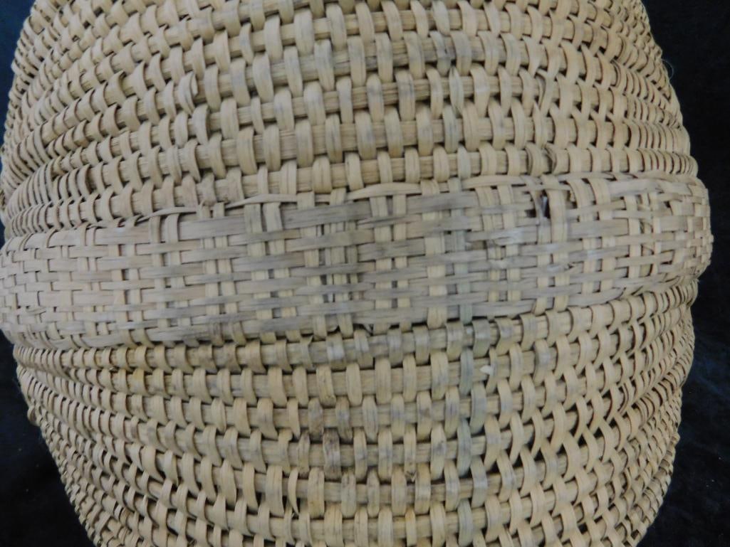 Vintage Handled "Buttocks / Bottom" Basket - 11" x 12" x 12" - 4