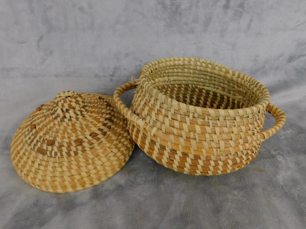 Charleston SC - Sweet Grass Basket with Lid - 6" x 11" x 8.5" - 2