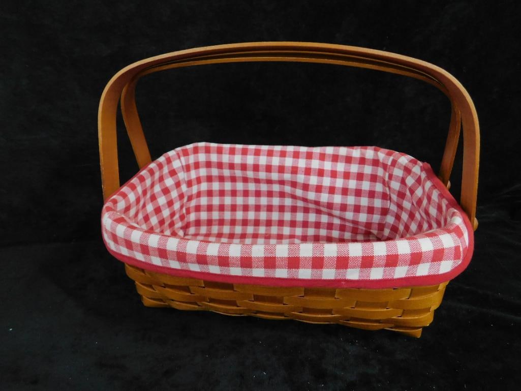 Pair of Heritage Mint LTD. - Canadian Maple Handled Baskets - 4.5" x 13" x 9" and - 7
