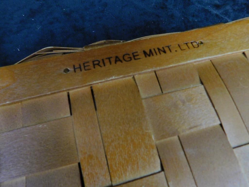 Pair of Heritage Mint LTD. - Canadian Maple Baskets - 4' x 9" x 8" and 3" x 10.5" x 10.5" - 4