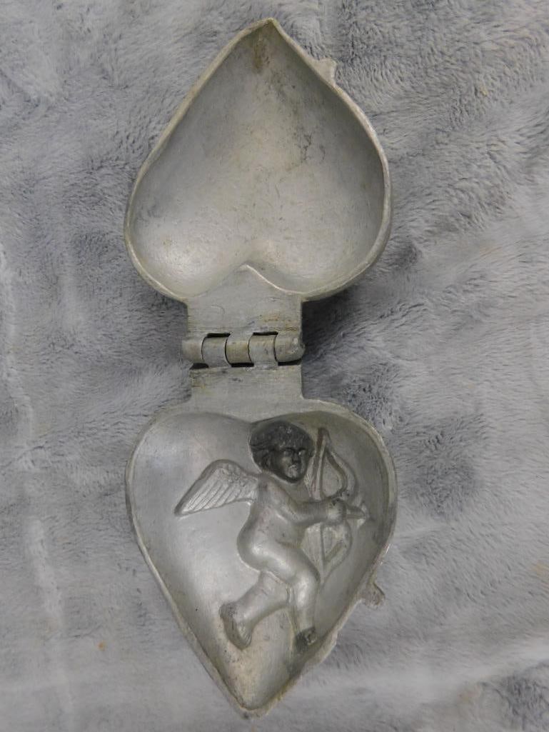 Group of 4 Different Sized Chocolate Molds - Large is 8" x 7" x 3" and 5" x 11" x 2" - 11
