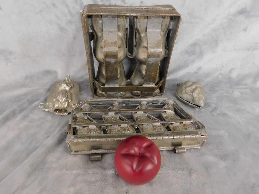 Group of 4 Different Sized Chocolate Molds - Large is 8" x 7" x 3" and 5" x 11" x 2" - 14