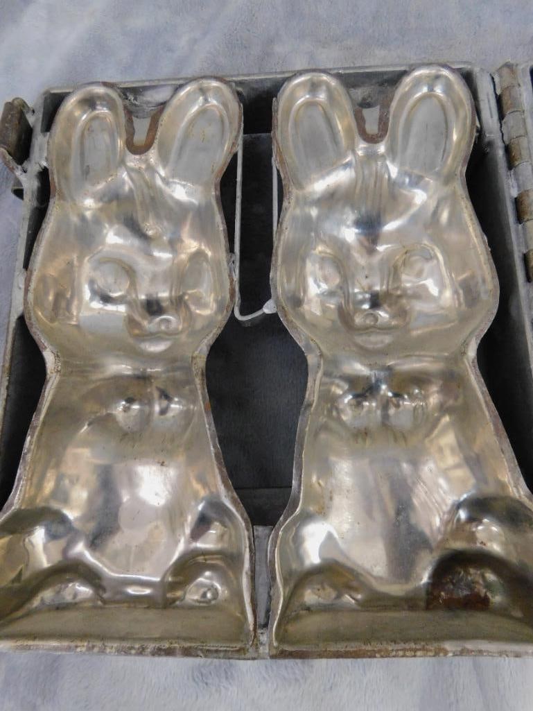 Group of 4 Different Sized Chocolate Molds - Large is 8" x 7" x 3" and 5" x 11" x 2" - 4