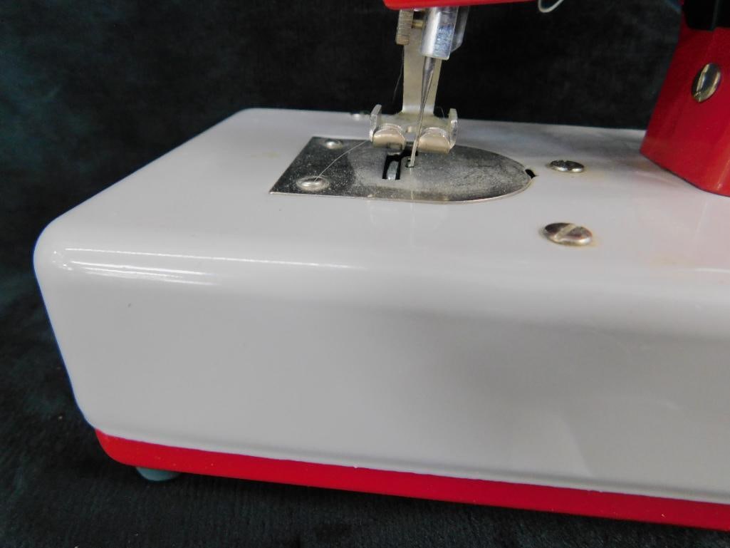 "Sew-ette" Childs Electric Sewing Machine with Light - Original Box - 5" x 6.25" x 3.5" - 4