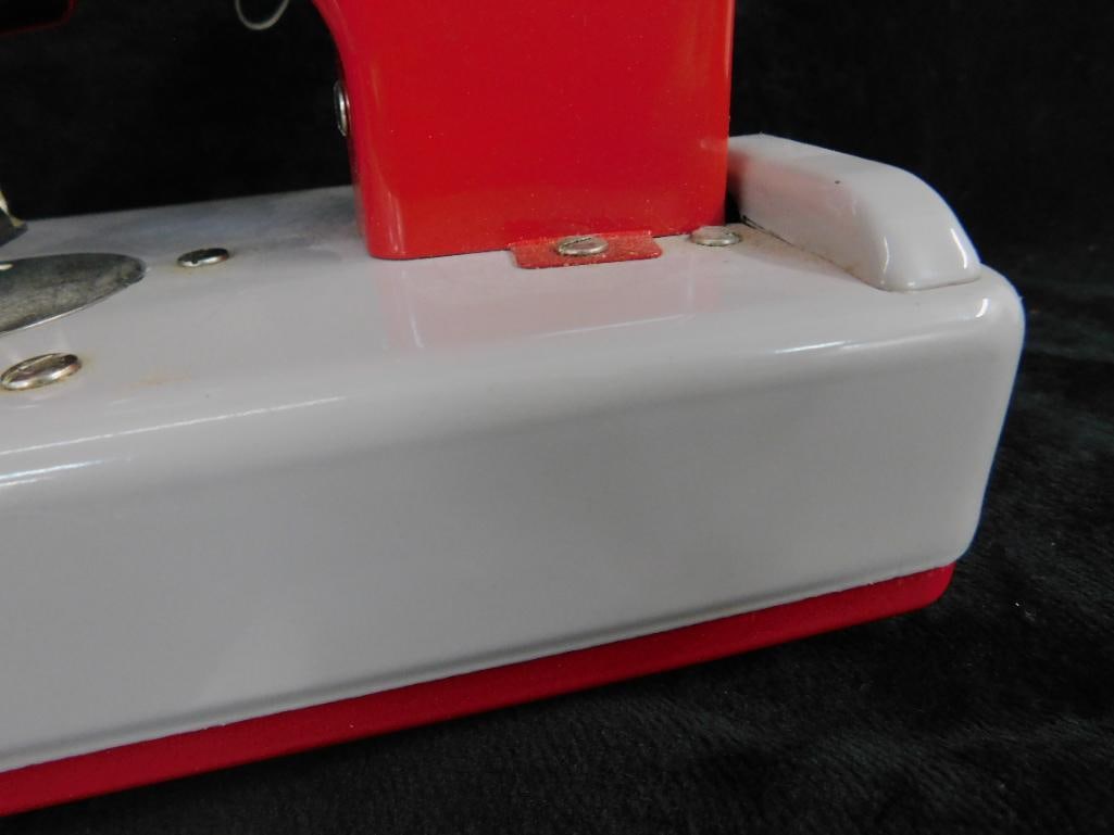 "Sew-ette" Childs Electric Sewing Machine with Light - Original Box - 5" x 6.25" x 3.5" - 5