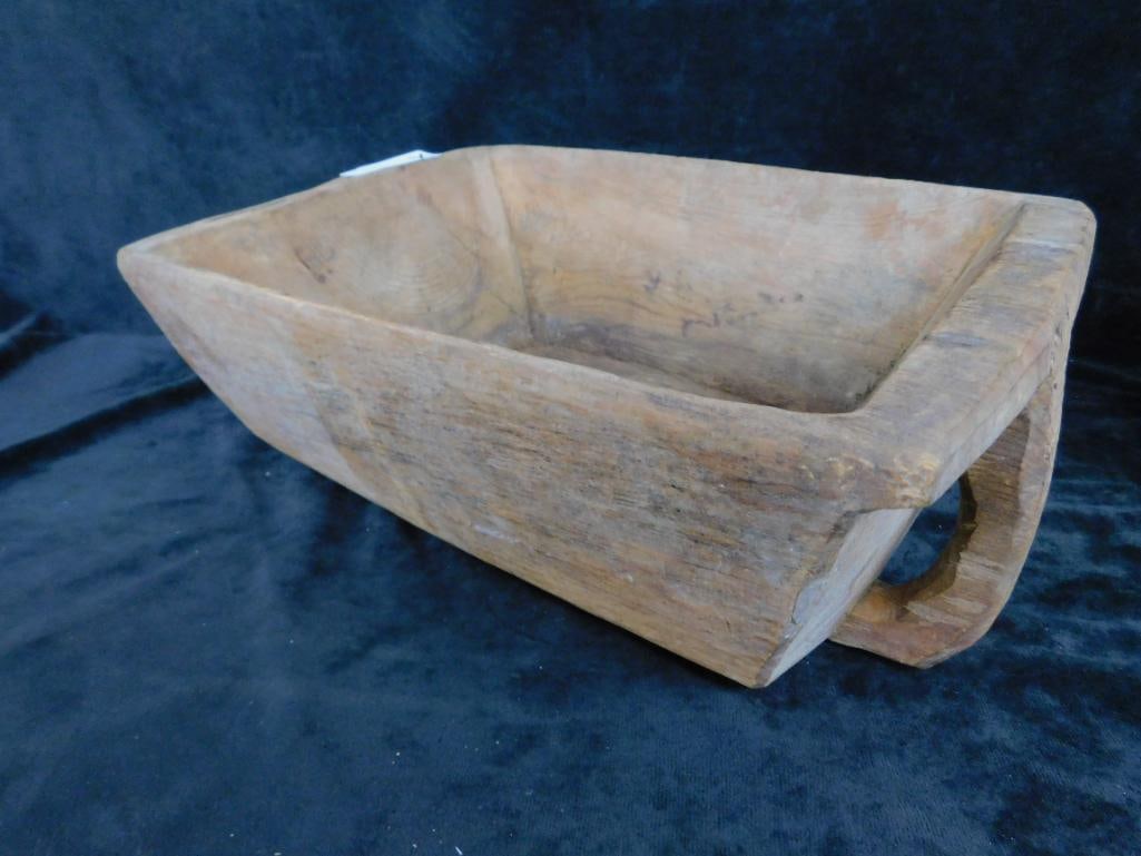 Lot with Shoe Stretchers - Small Stool - Handled Bin Scoop - 2