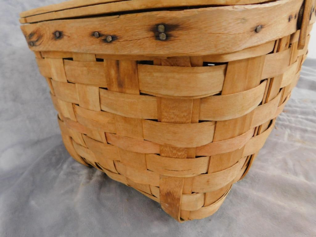 Vintage Double Handled Picnic Basket - 9" x 18.5" x 12.5" - 4