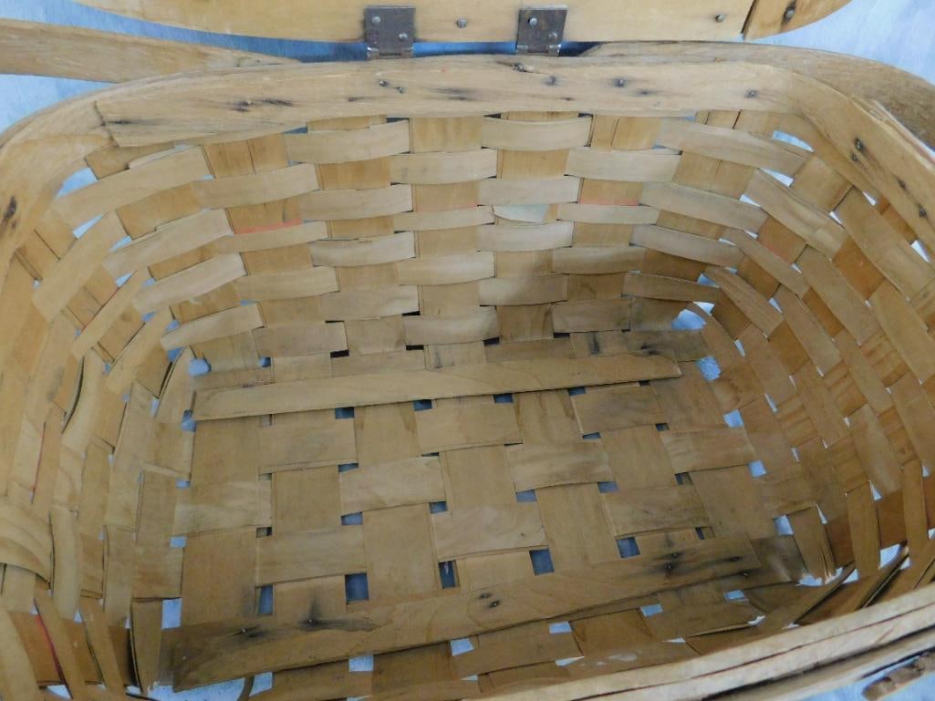 Vintage Double Handled Picnic Basket - 9" x 18.5" x 12.5" - 7